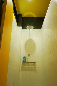 קאו לק Monkey Dive Hostel Khaolak מראה חיצוני תמונה