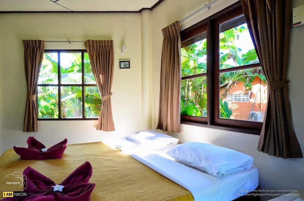 קאו לק Monkey Dive Hostel Khaolak מראה חיצוני תמונה